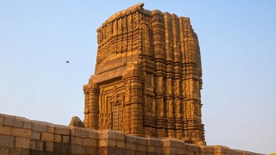  पत्थरों में दर्ज इतिहास: जांजगीर का अधूरा विष्णु मंदिर और उसकी अनकही गाथा