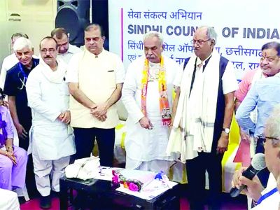  पीएम मोदी के जन्मदिन पर रायपुर में निःशुल्क स्वास्थ्य शिविर, सांसद बृजमोहन अग्रवाल ने किया शुभारंभ
