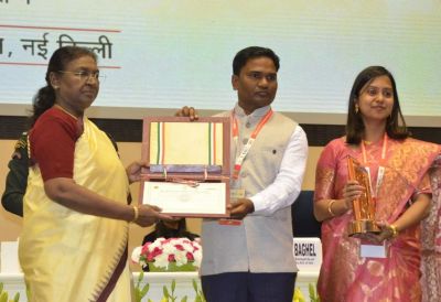  हरदीभाटा ग्राम पंचायत को केंद्रीय पंचायती राज मंत्रालय द्वारा दीन दयाल उपाध्याय पंचायत सतत विकास पुरस्कार से किया गया सम्मानित