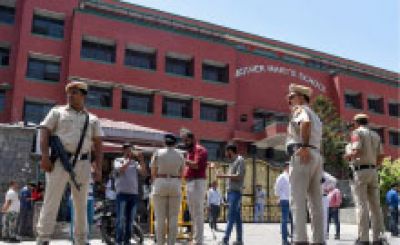  'पेपर टल जाए इसलिए...' दिल्ली में छात्रों ने ही दी थी स्कूलों को बम से उड़ाने की धमकी