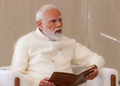  अंत्योदय से समृद्धि तक: सरकार की योजनाओं से अंतिम पंक्ति के व्यक्ति तक पहुंच रहा विकास