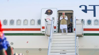  पीएम मोदी फ्रांस और स्लोवाकिया दौरे पर रवाना, नवाचार, निवेश और रणनीतिक साझेदारी पर रहेगा फोकस