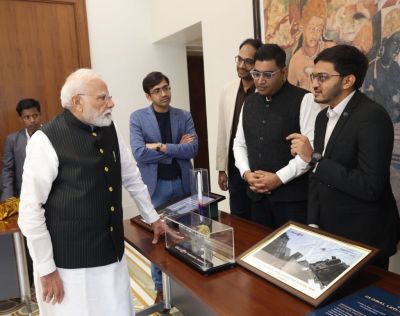  प्रधानमंत्री मोदी ने स्पेस स्टार्टअप्स के CEO और फाउंडर्स से बातचीत की