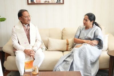   नई दिल्ली में दो मुख्यमंत्रियों की मुलाकात, सुशासन और विकास पर हुई चर्चा