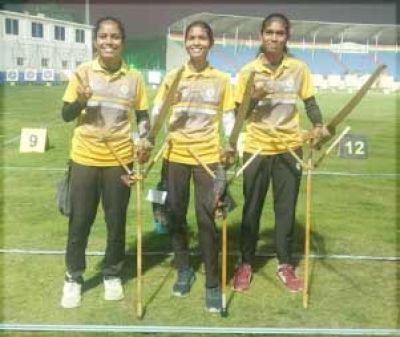  अटल बिहारी यूनिवर्सिटी बिलासपुर की छात्राओं ने तीरंदाजी में जीता सिल्वर