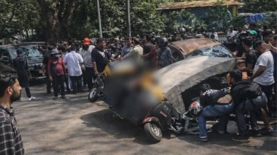 मुंबई में बड़ा हादसा: निर्माणाधीन मेट्रो पिलर का हिस्सा ऑटो पर गिरा, कई घायल