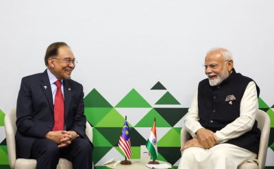  मलेशिया के प्रधानमंत्री अनवर इब्राहिम ने पीएम मोदी को ऐतिहासिक उपलब्धि पर दी बधाई